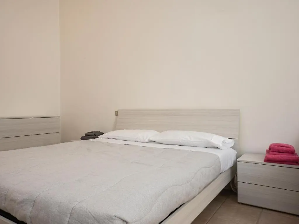 Suite Sauro 6 Guest Milan Apartment